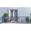 Unico EVO : deux grilles en facade, sans unite exterieure Facade d'immeuble avec les deux grilles rondes discretes du climatiseur Unico EVO, seule trace visible d'une clim sans unite exterieure